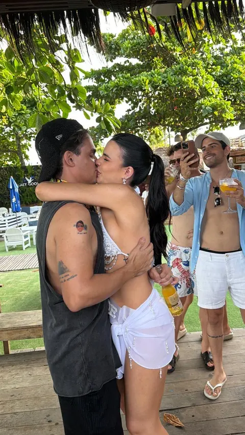 Andhressa & Alisson — 27